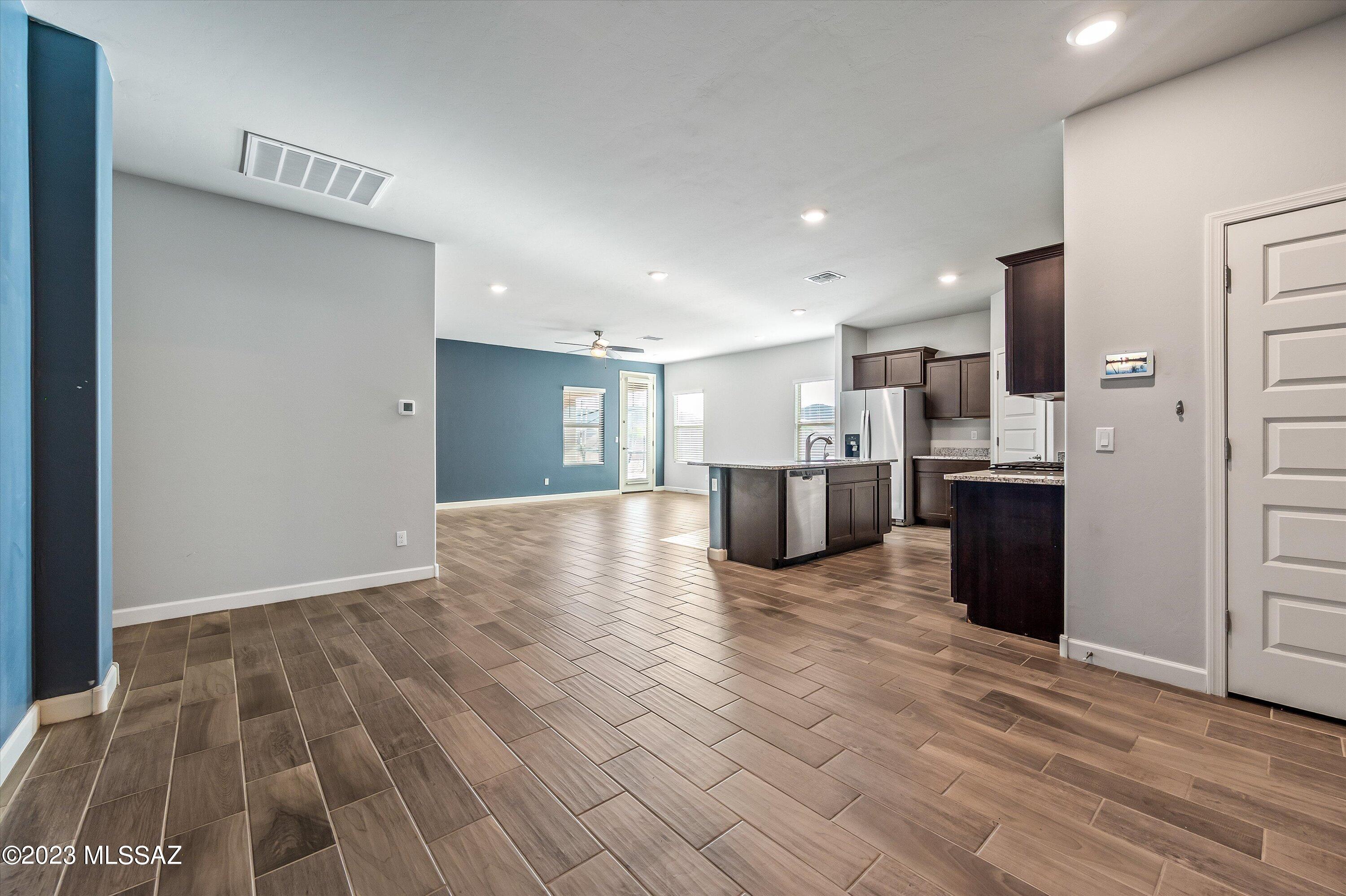 9338 West Spider Agave Road Marana, AZ 85653 - Photo 6 of 26