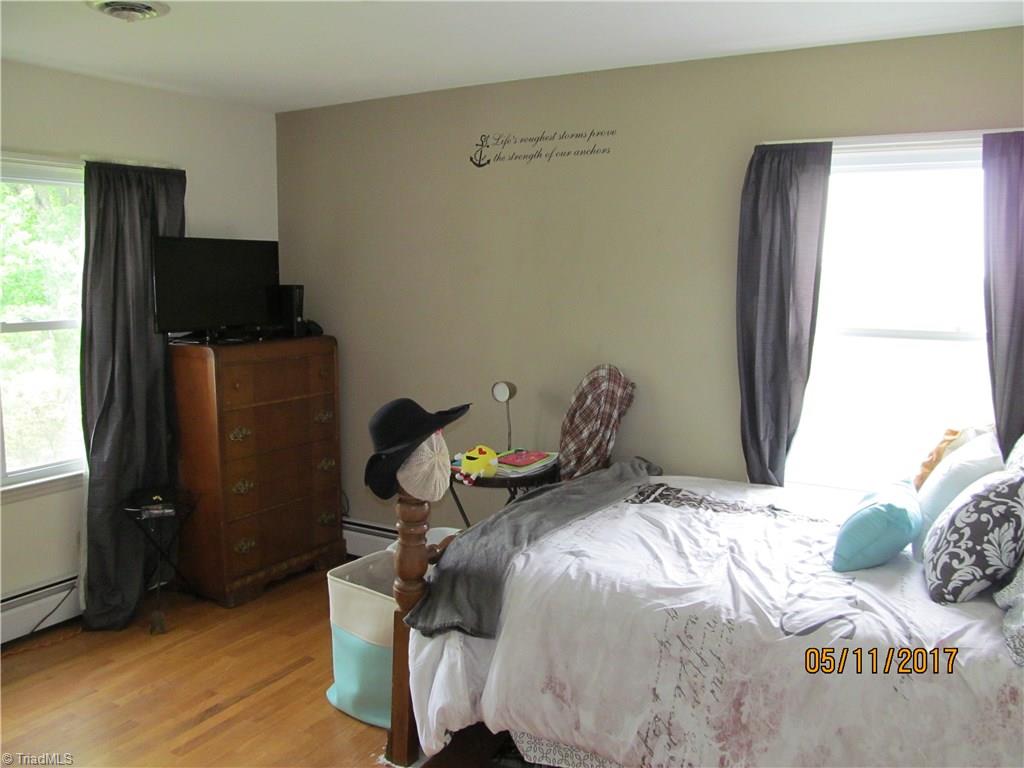4071 Westfield Road Mount Airy, NC 27030 - Photo 12 of 24 Gallery Image 12