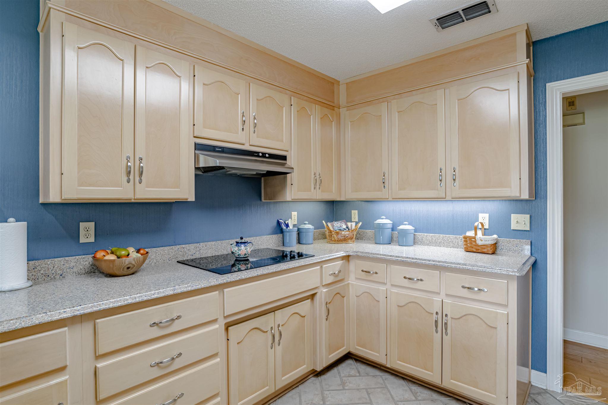 1440 Kings Road Cantonment, FL 32533 - Photo 17 of 42