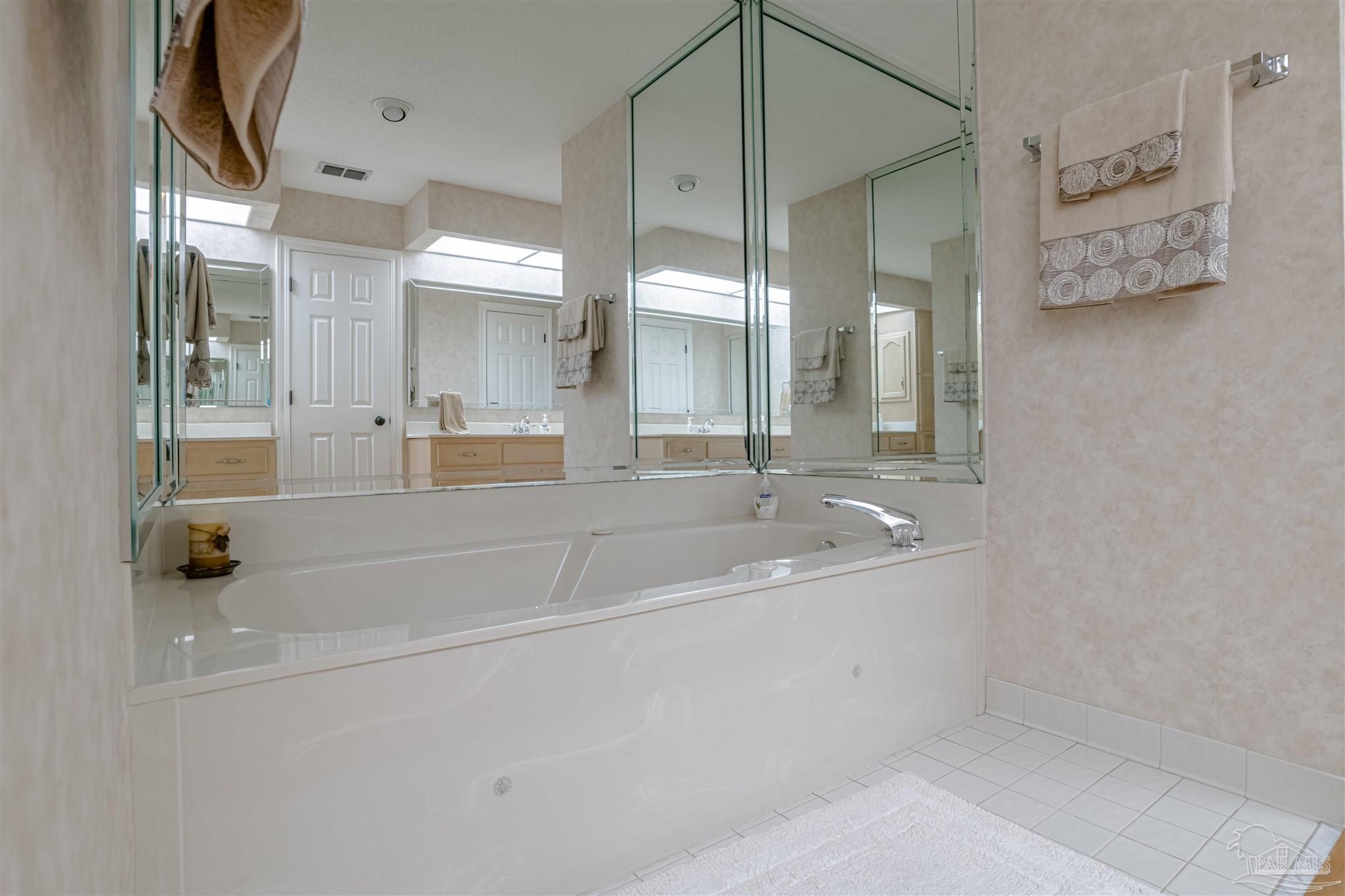 1440 Kings Road Cantonment, FL 32533 - Photo 25 of 42