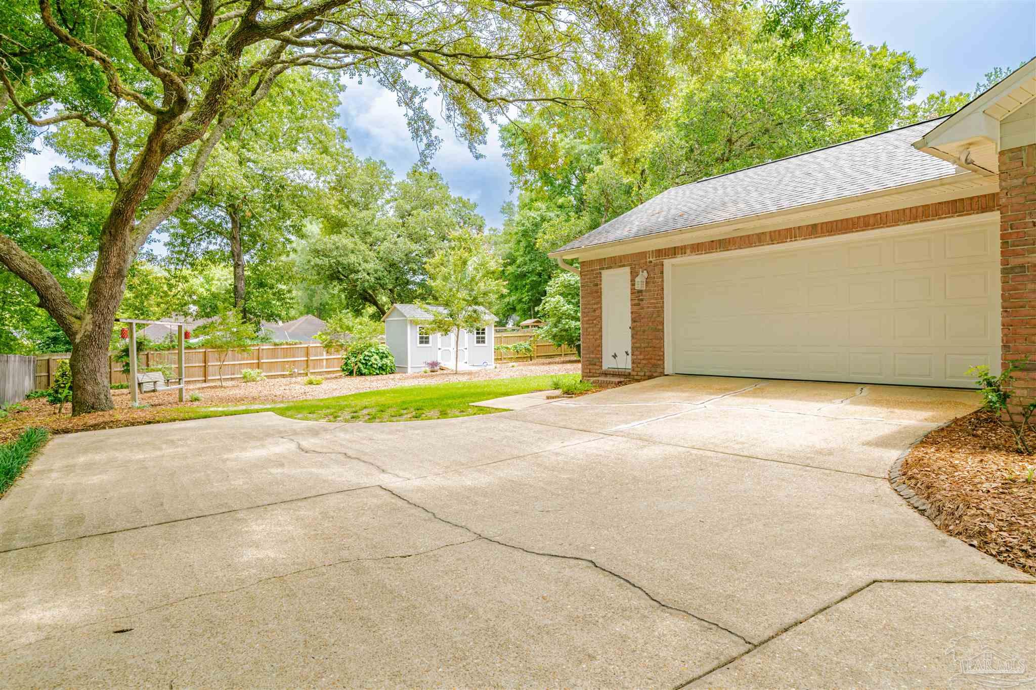 1440 Kings Road Cantonment, FL 32533 - Photo 36 of 42