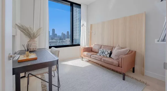 $1,560,000 | 45-30 Pearson Street, Unit 15F | Long Island City
