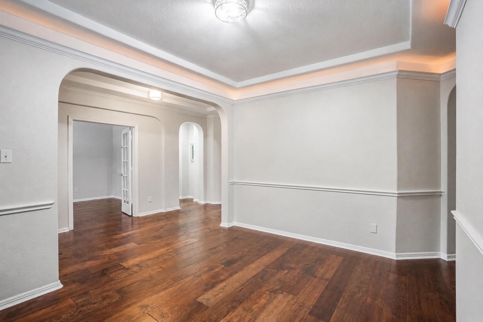 10410 Pitcataway Drive Spring, TX 77379 - Photo 9 of 47 There are many subtle features in this home that elevate the style, it has neutral tones that make personalization easy.