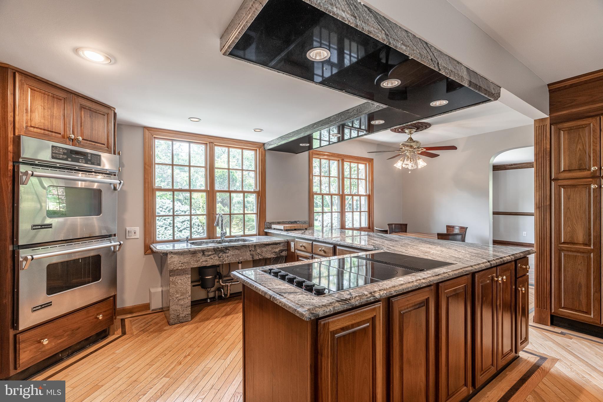 2451 High Road Huntingdon Valley, PA 19006 - Photo 19 of 68 Kitchen