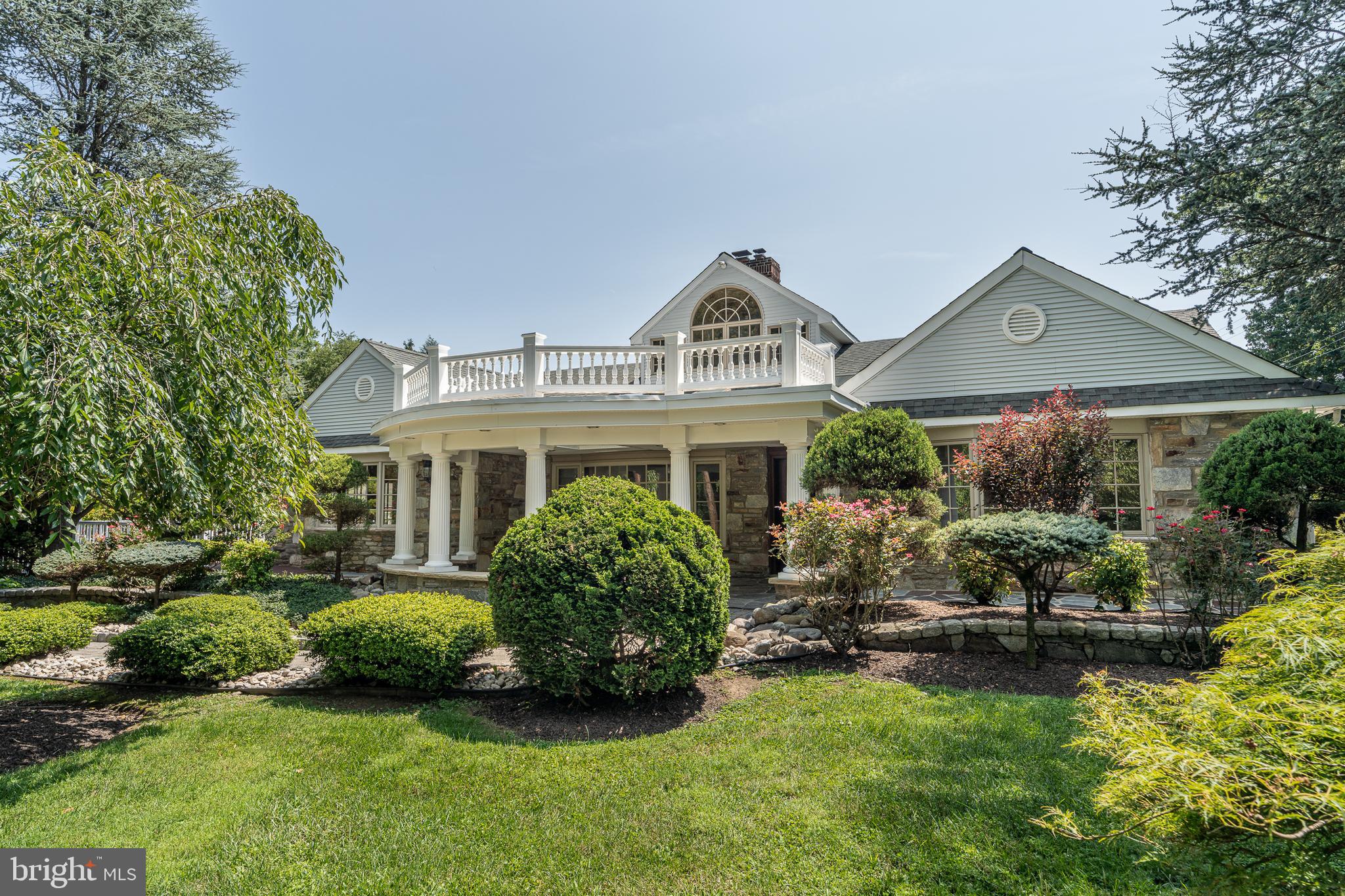2451 High Road Huntingdon Valley, PA 19006 - Photo 4 of 68 Front of House