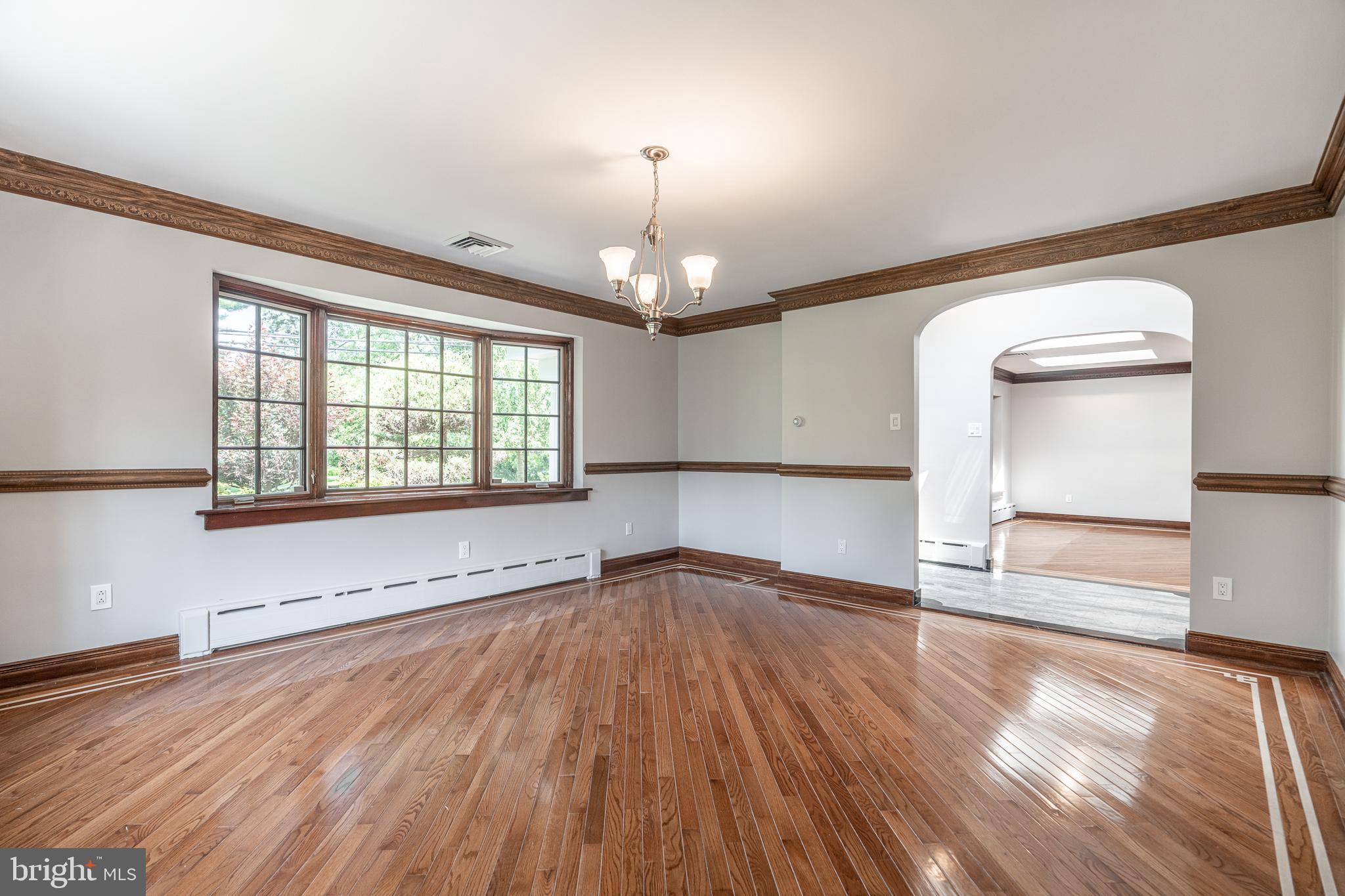 2451 High Road Huntingdon Valley, PA 19006 - Photo 31 of 68 Dining Room