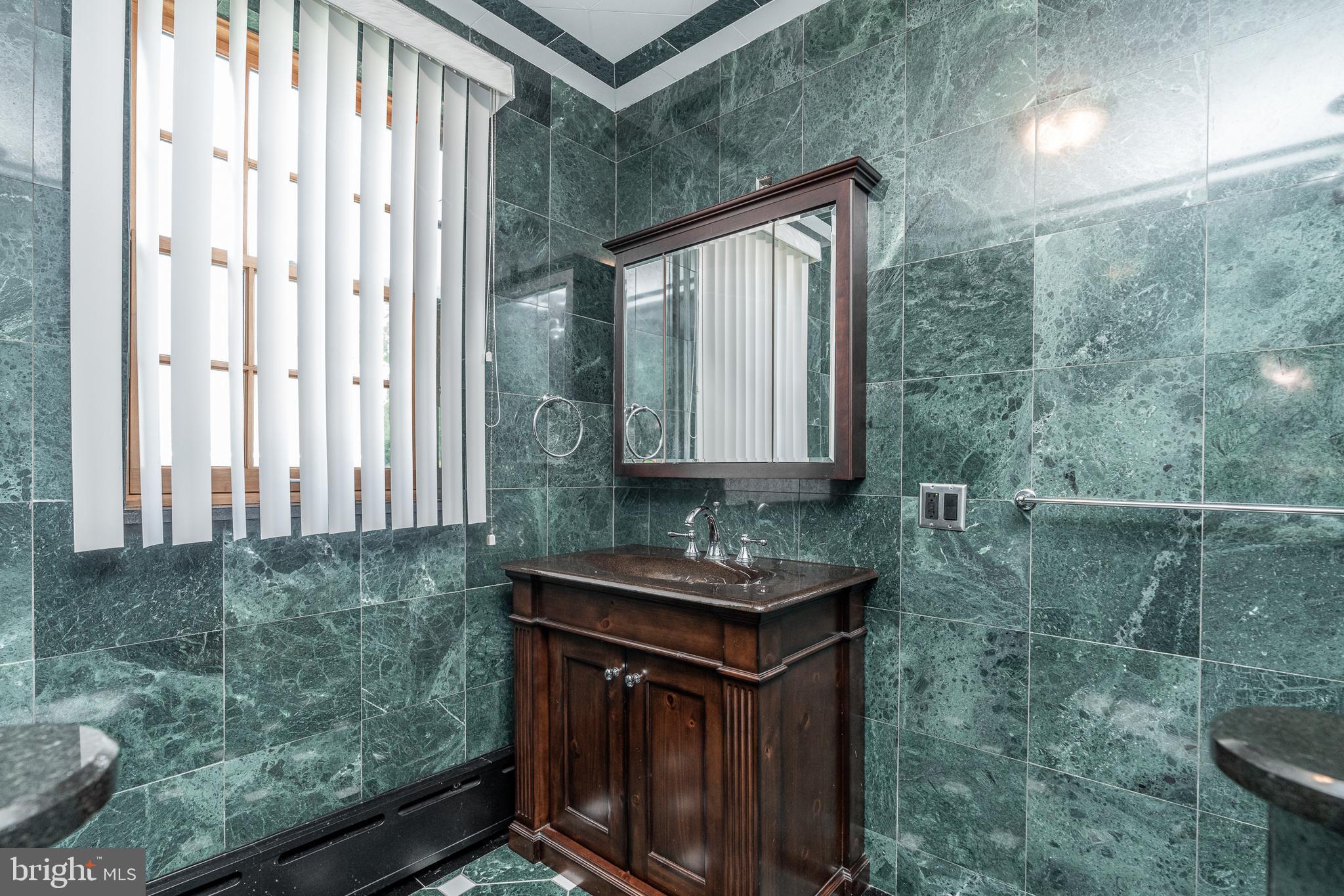 2451 High Road Huntingdon Valley, PA 19006 - Photo 41 of 68 2nd Full Bathroom