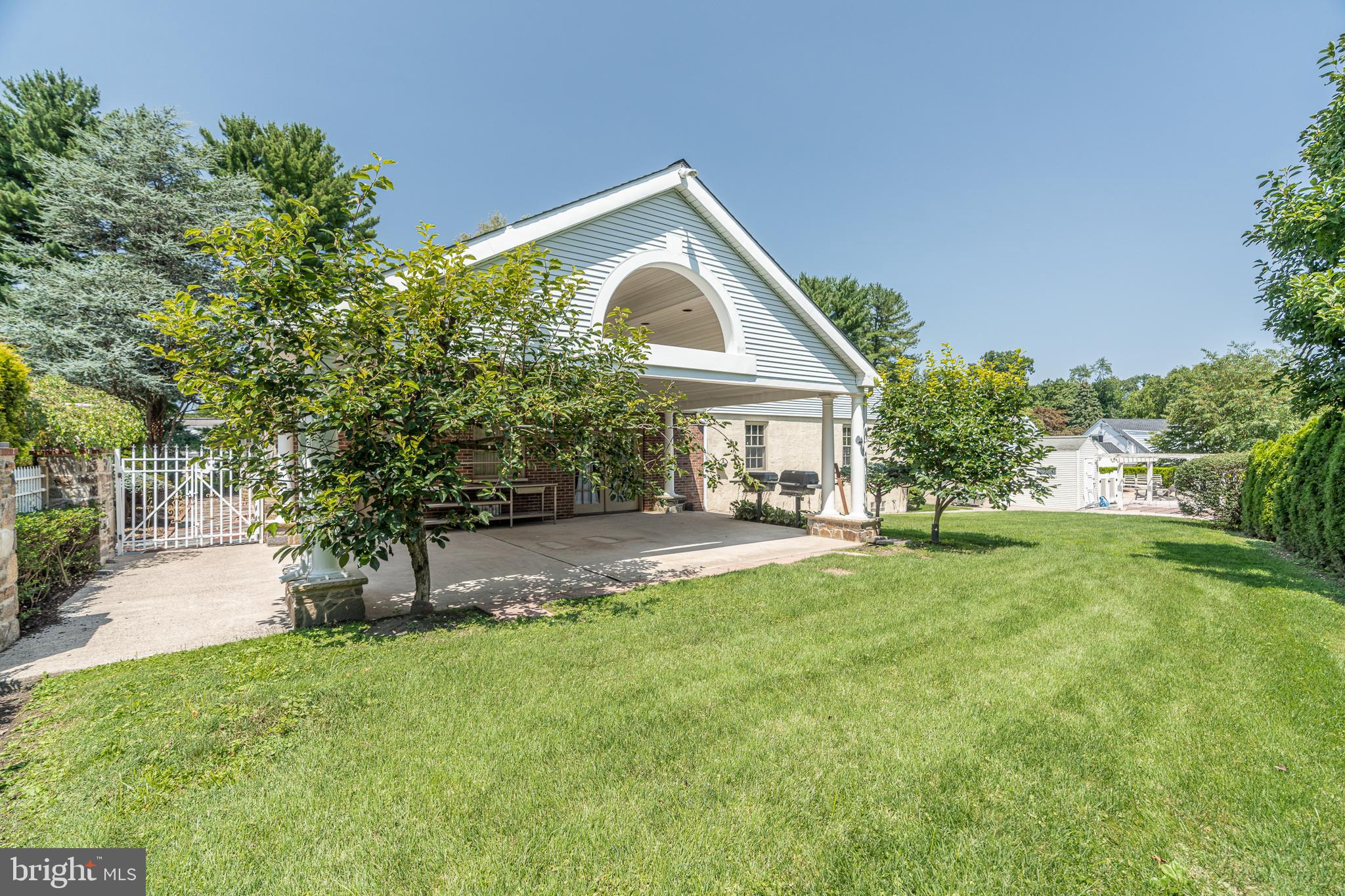 2451 High Road Huntingdon Valley, PA 19006 - Photo 55 of 68 Backyard