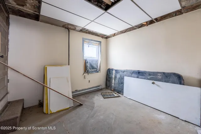 $187,500 | 116 Dunmore Street, Throop, PA 18512