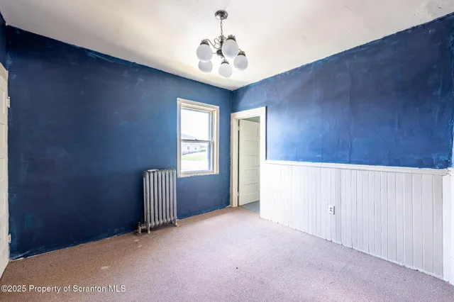 $187,500 | 116 Dunmore Street, Throop, PA 18512