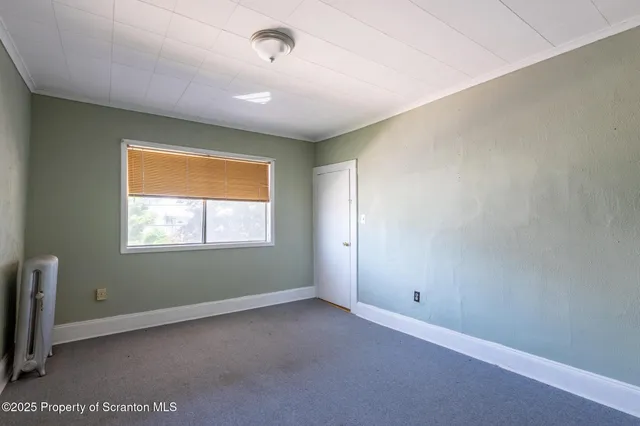 $187,500 | 116 Dunmore Street, Throop, PA 18512