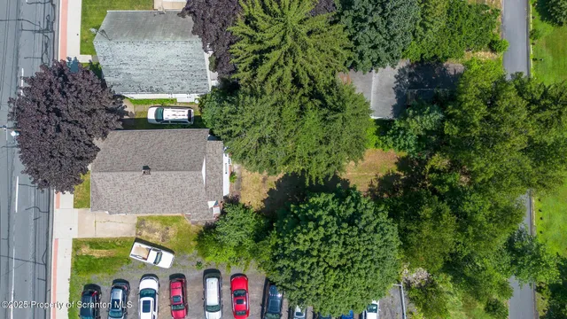 $187,500 | 116 Dunmore Street, Throop, PA 18512