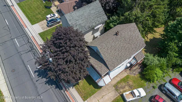 $187,500 | 116 Dunmore Street, Throop, PA 18512