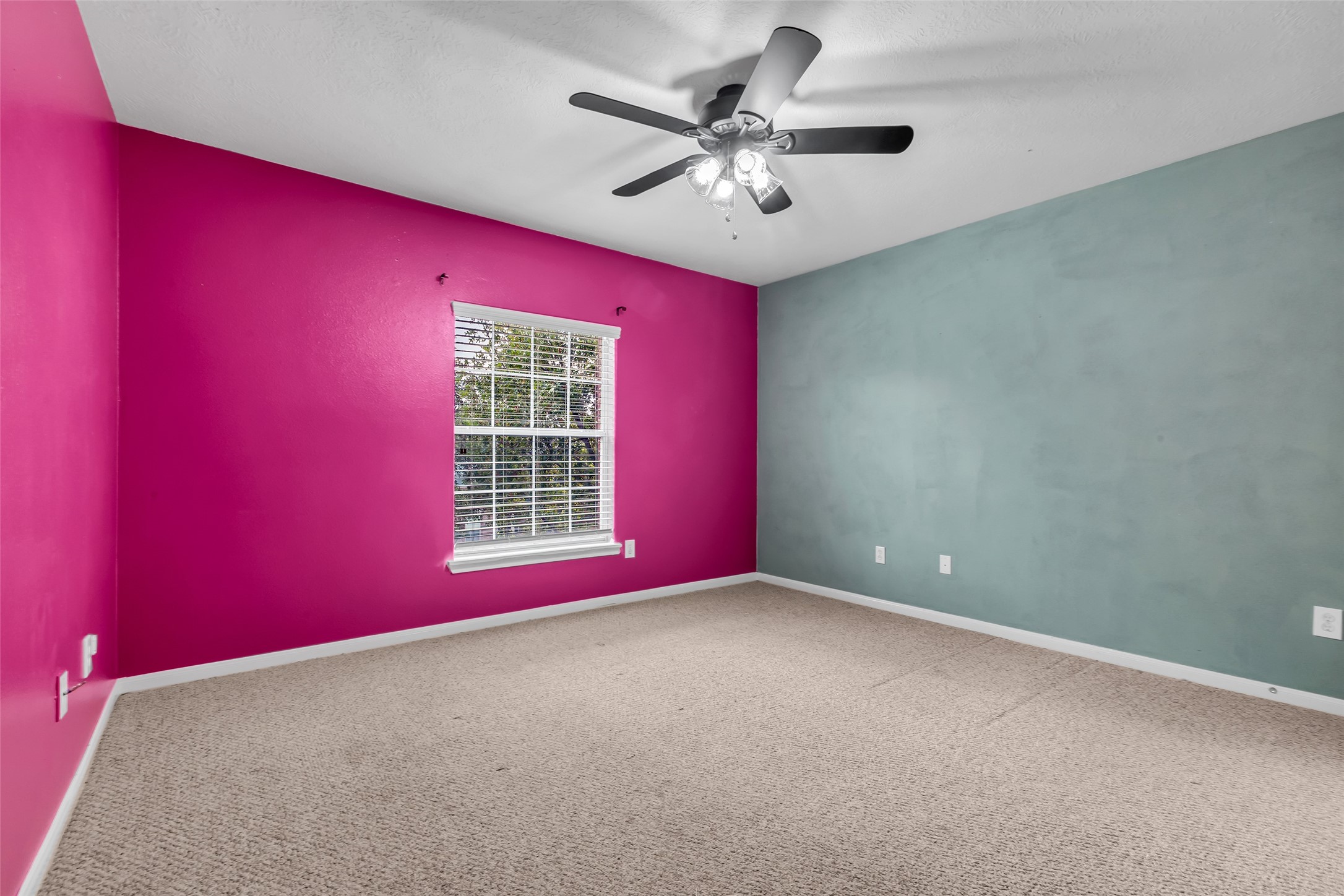 24823 Corbin Gate Drive Spring, TX 77389 - Photo 20 of 25 a view of empty room with window