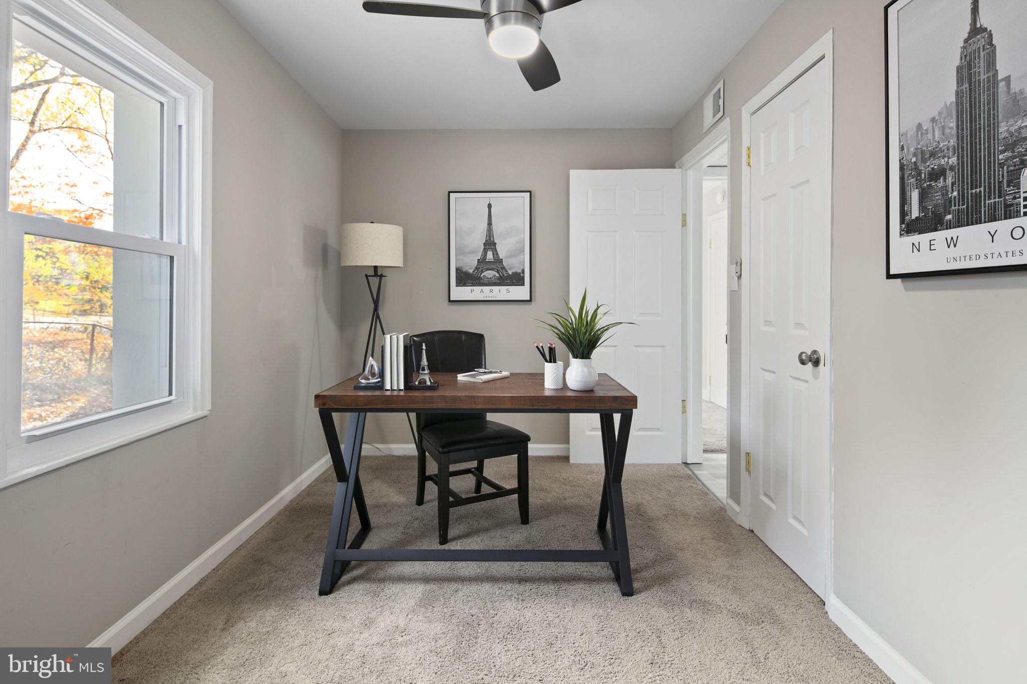 3424 Spring Drive Alexandria, VA 22306 - Photo 28 of 52 a dining room with furniture and window
