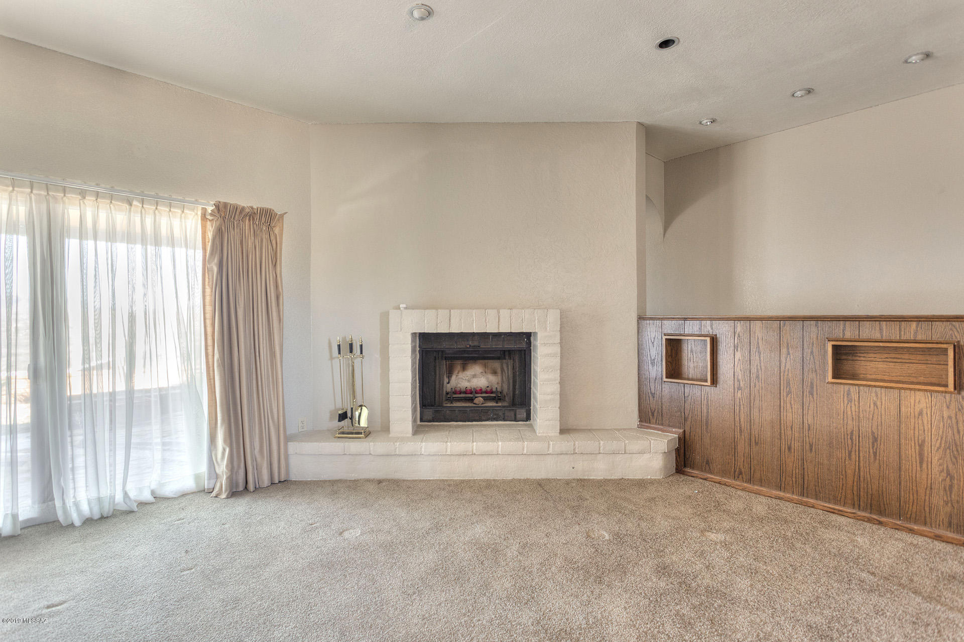 400 Rio Rico Drive Rio Rico, AZ 85648 - Photo 17 of 32