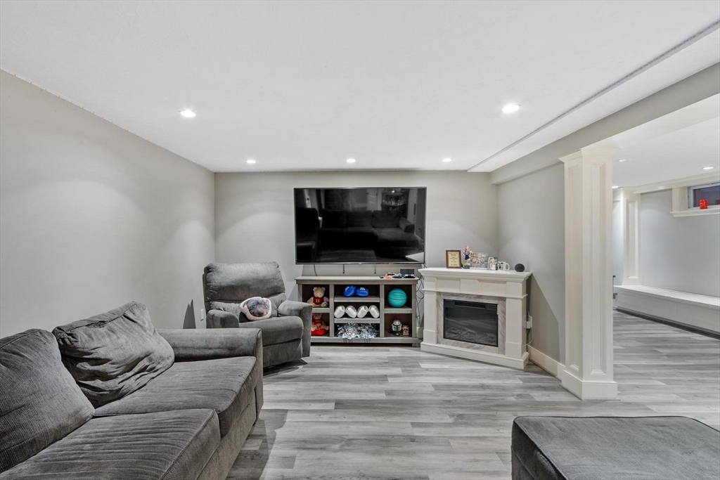 3 Didio Drive Swampscott, MA 01907 - Photo 27 of 42