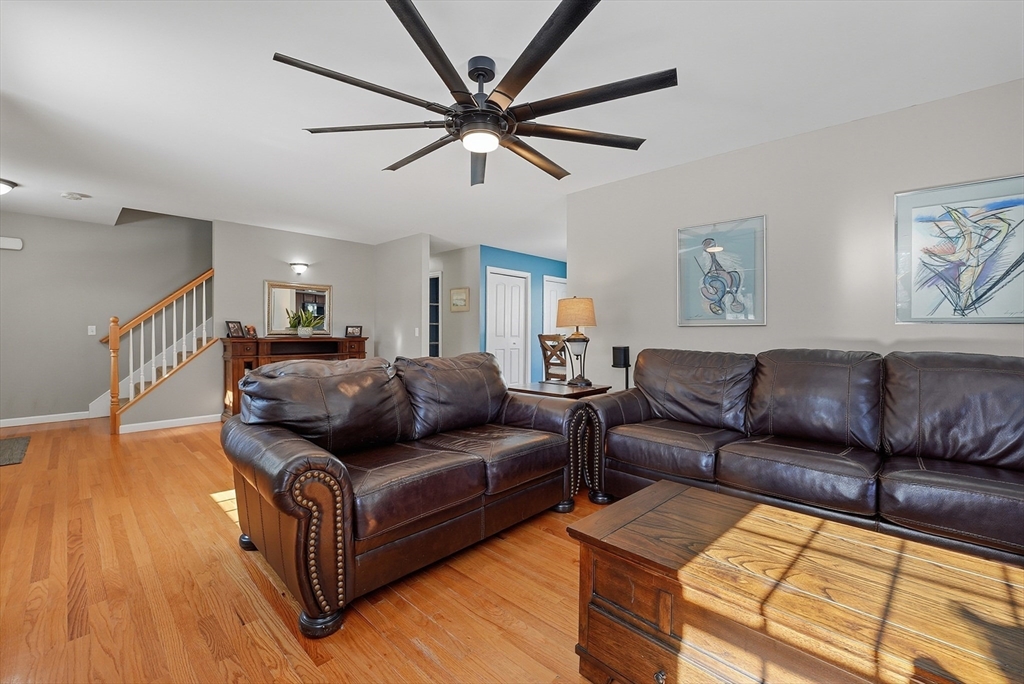 18 Riverton Road Springfield, MA 01109 - Photo 16 of 41