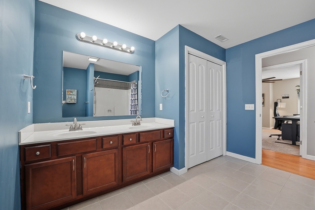 18 Riverton Road Springfield, MA 01109 - Photo 37 of 41