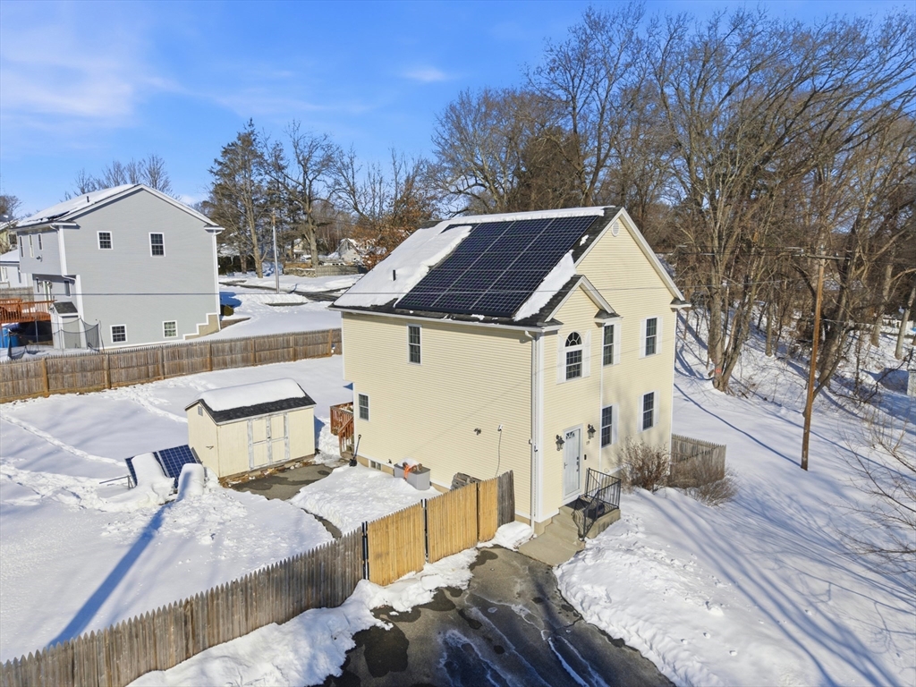 18 Riverton Road Springfield, MA 01109 - Photo 6 of 41