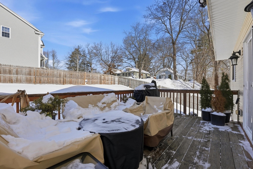 18 Riverton Road Springfield, MA 01109 - Photo 7 of 41