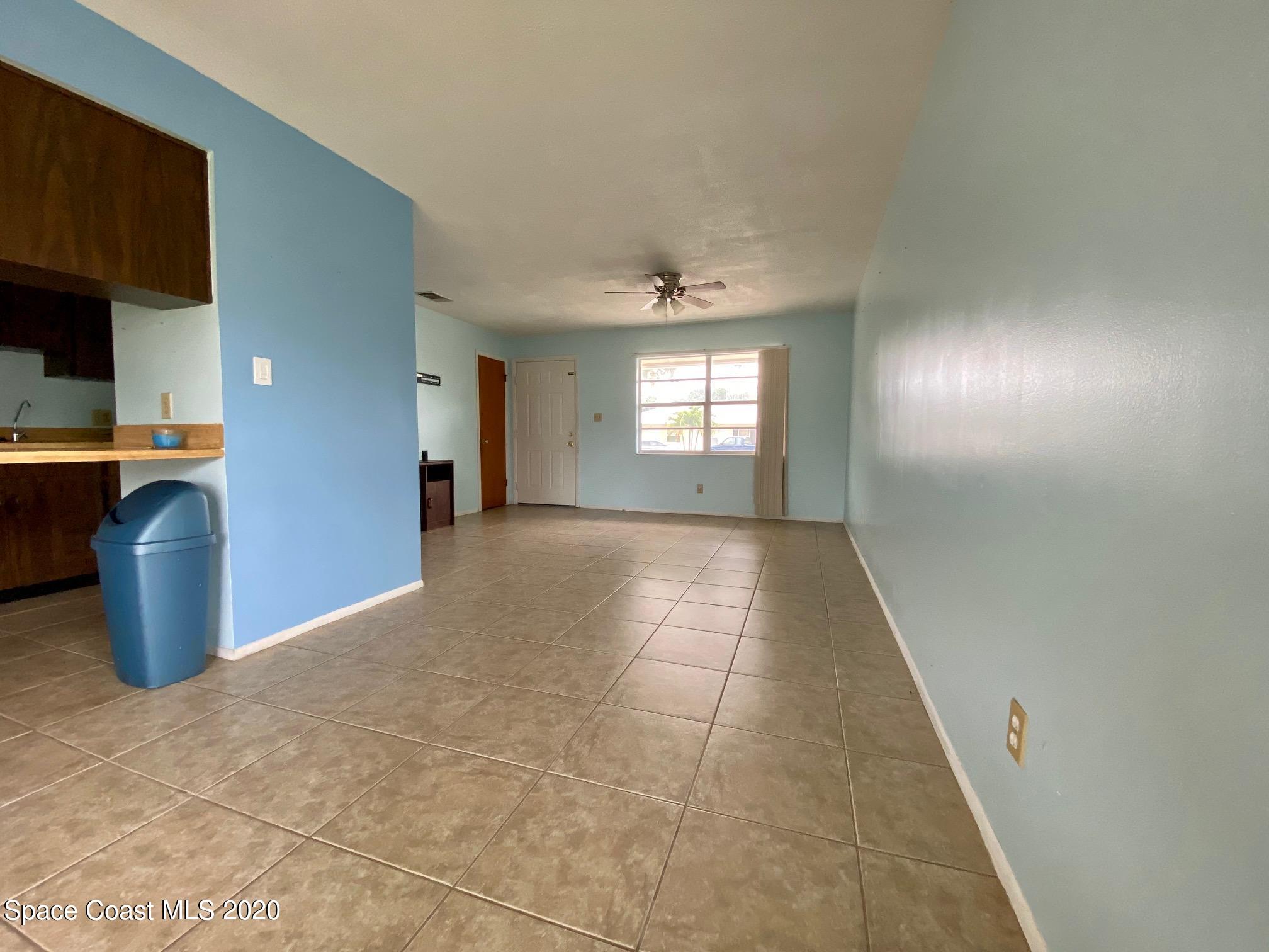 2790 Locksley Road Melbourne, FL 32935 - Photo 4 of 17 Dining area