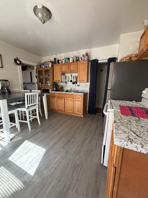 230-232 Oakland Street Springfield, MA 01108 - Photo 5 of 15 Gallery Image 5
