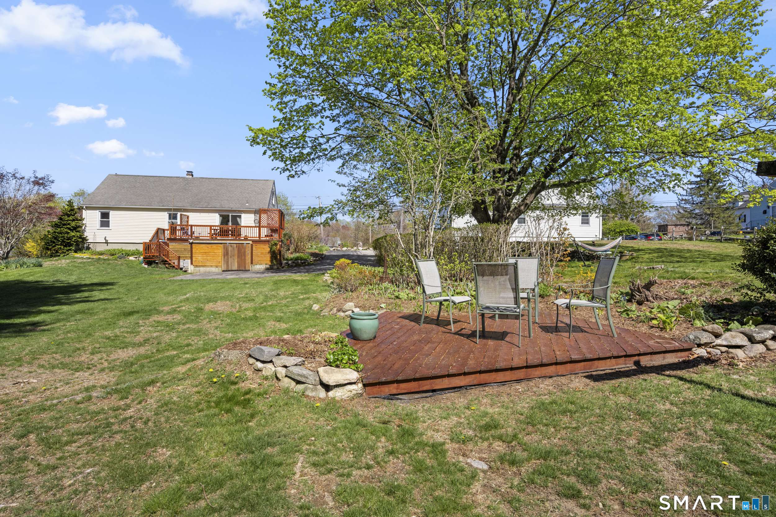 1309 Flanders Road Groton, CT 06355 - Photo 36 of 40