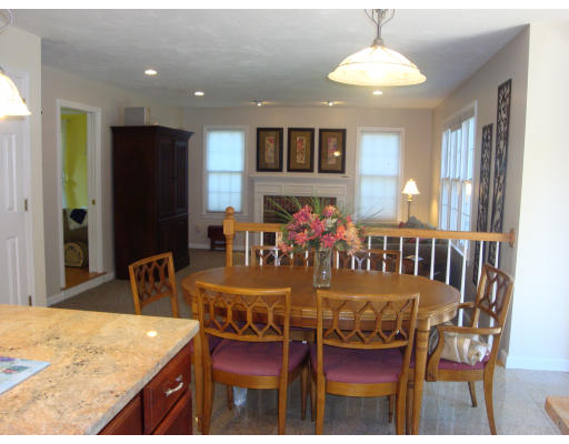 3 Green Leaf Road Bridgewater, MA 02324 - Photo 3 of 16 Gallery Image 3