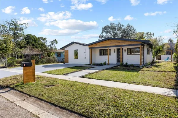 $3,400 | 4412 West Trilby Avenue, Tampa, FL 33616