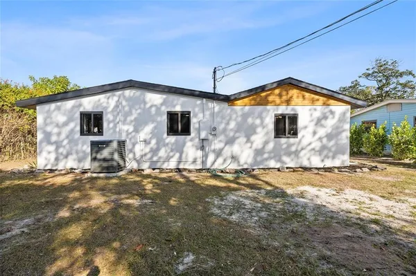 $3,400 | 4412 West Trilby Avenue, Tampa, FL 33616