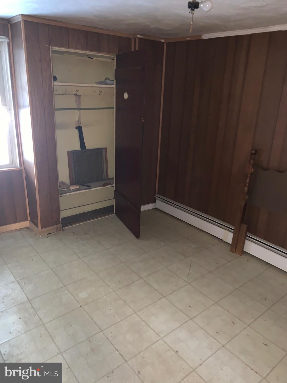 607 Wyeth Street Baltimore, MD 21230 - Photo 12 of 17