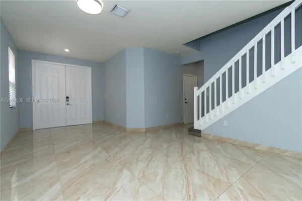 $4,000 | 3364 West 103rd Terrace, Hialeah, FL 33018
