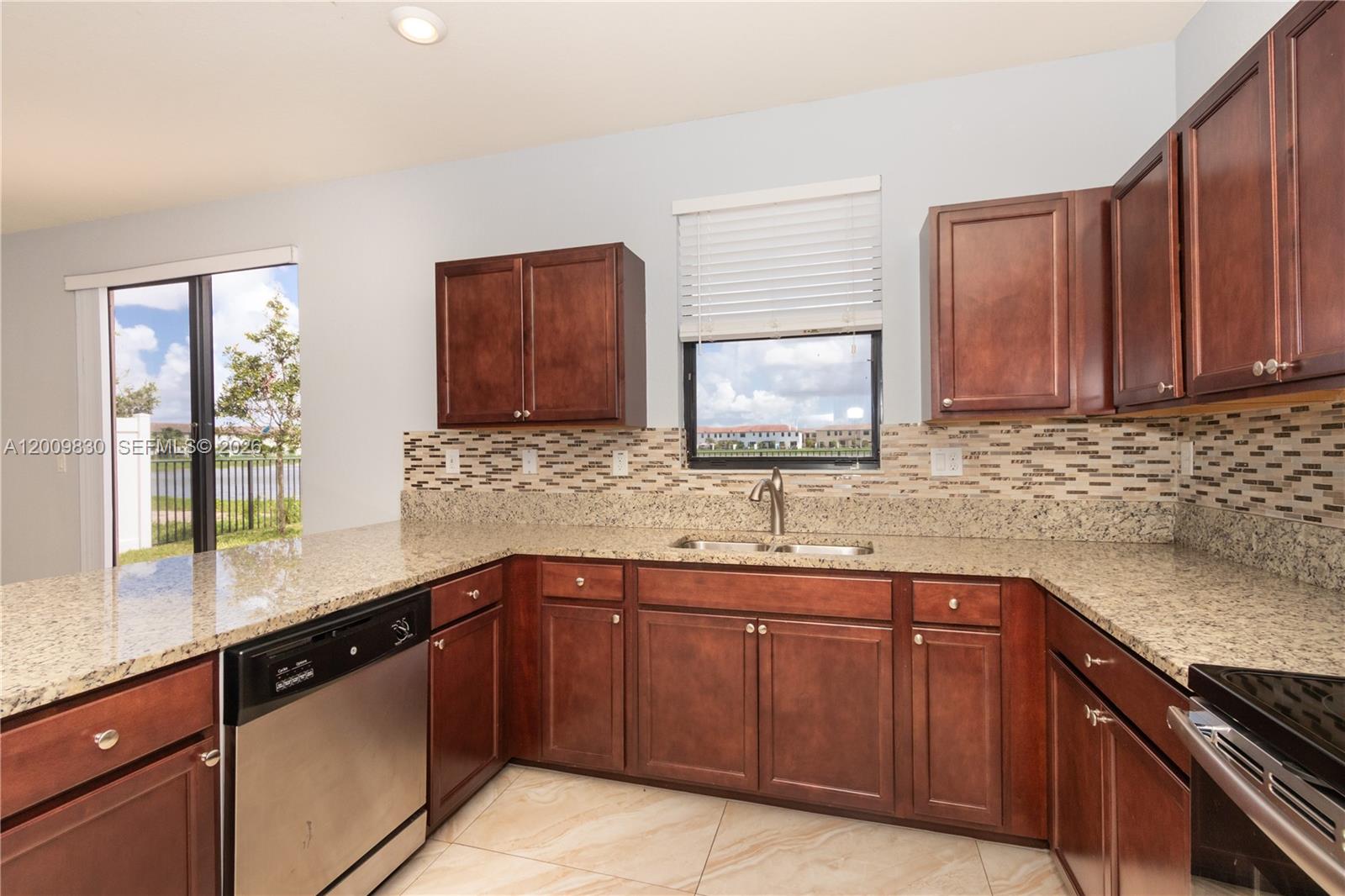 3364 West 103rd Terrace Hialeah, FL 33018 - Photo 18 of 42