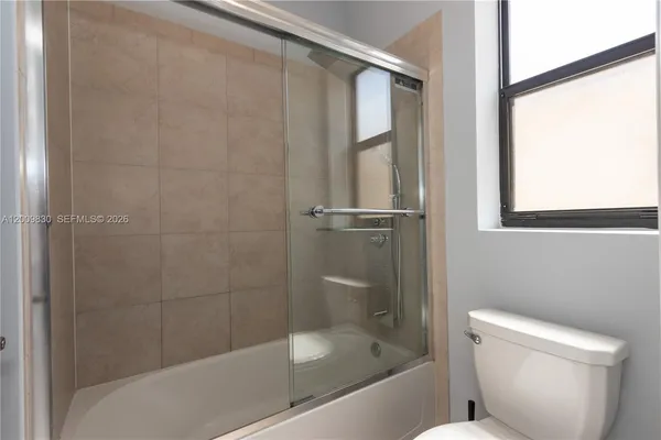 $4,000 | 3364 West 103rd Terrace, Hialeah, FL 33018