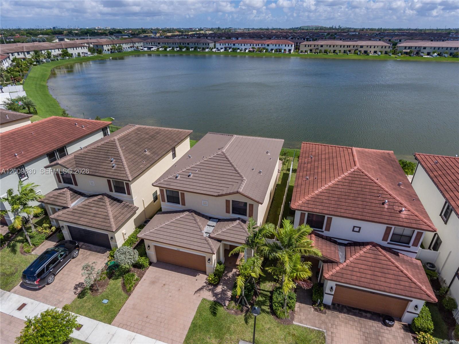 3364 West 103rd Terrace Hialeah, FL 33018 - Photo 34 of 42