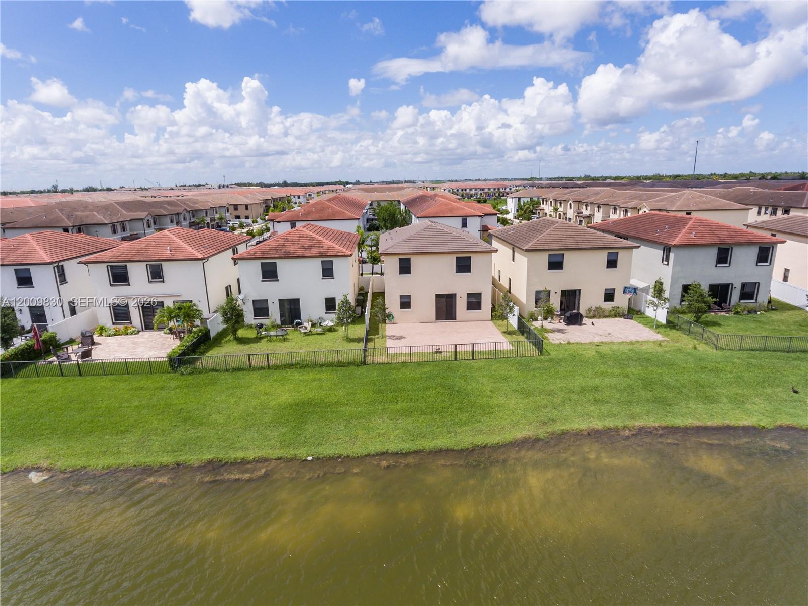 3364 West 103rd Terrace Hialeah, FL 33018 - Photo 38 of 42
