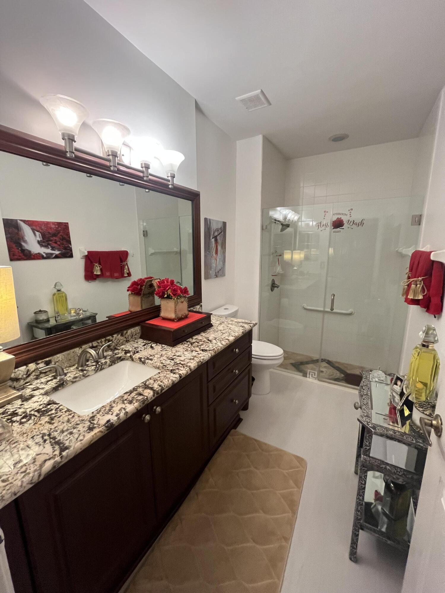 6108 Petunia Road Delray Beach, FL 33484 - Photo 31 of 35 primary bathroom