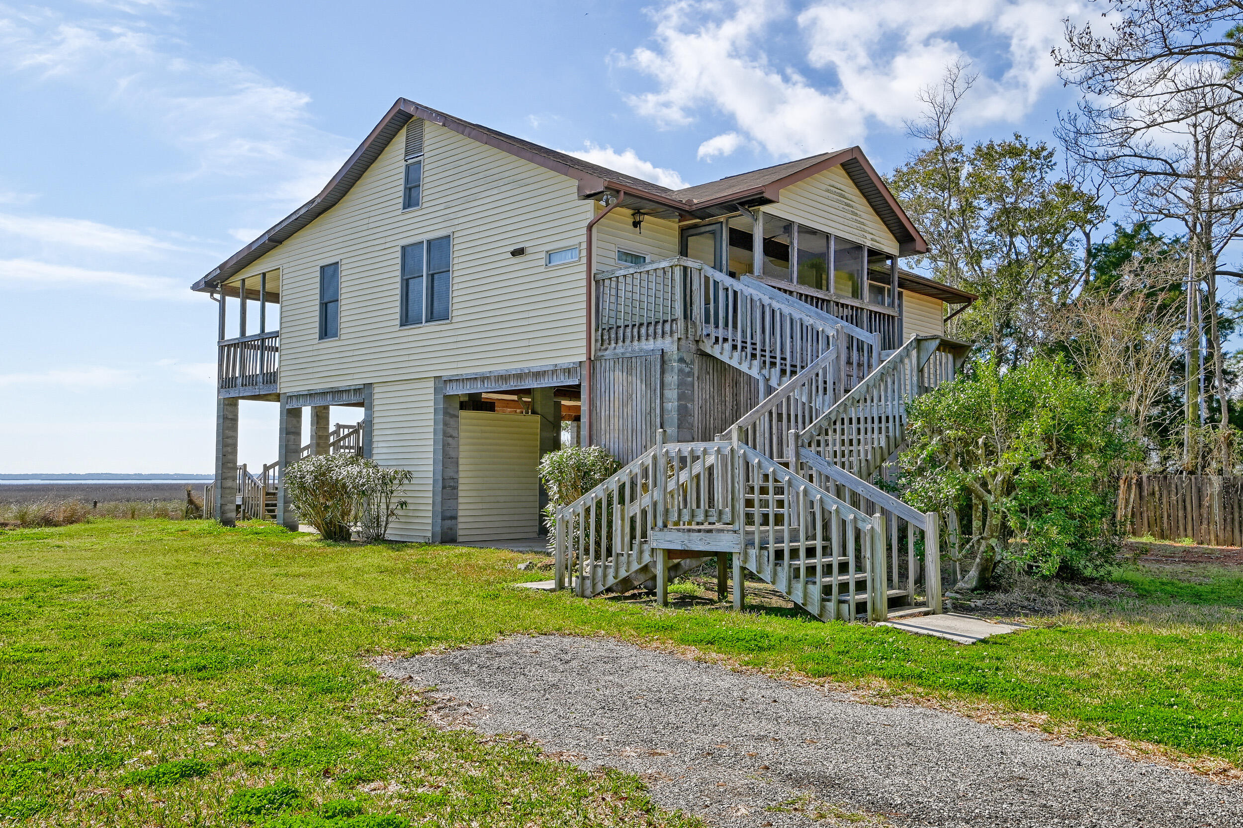 1538 Periwinkle Drive Mount Pleasant, SC 29466 - Photo 12 of 46 1538 Periwinkle Dr-45
