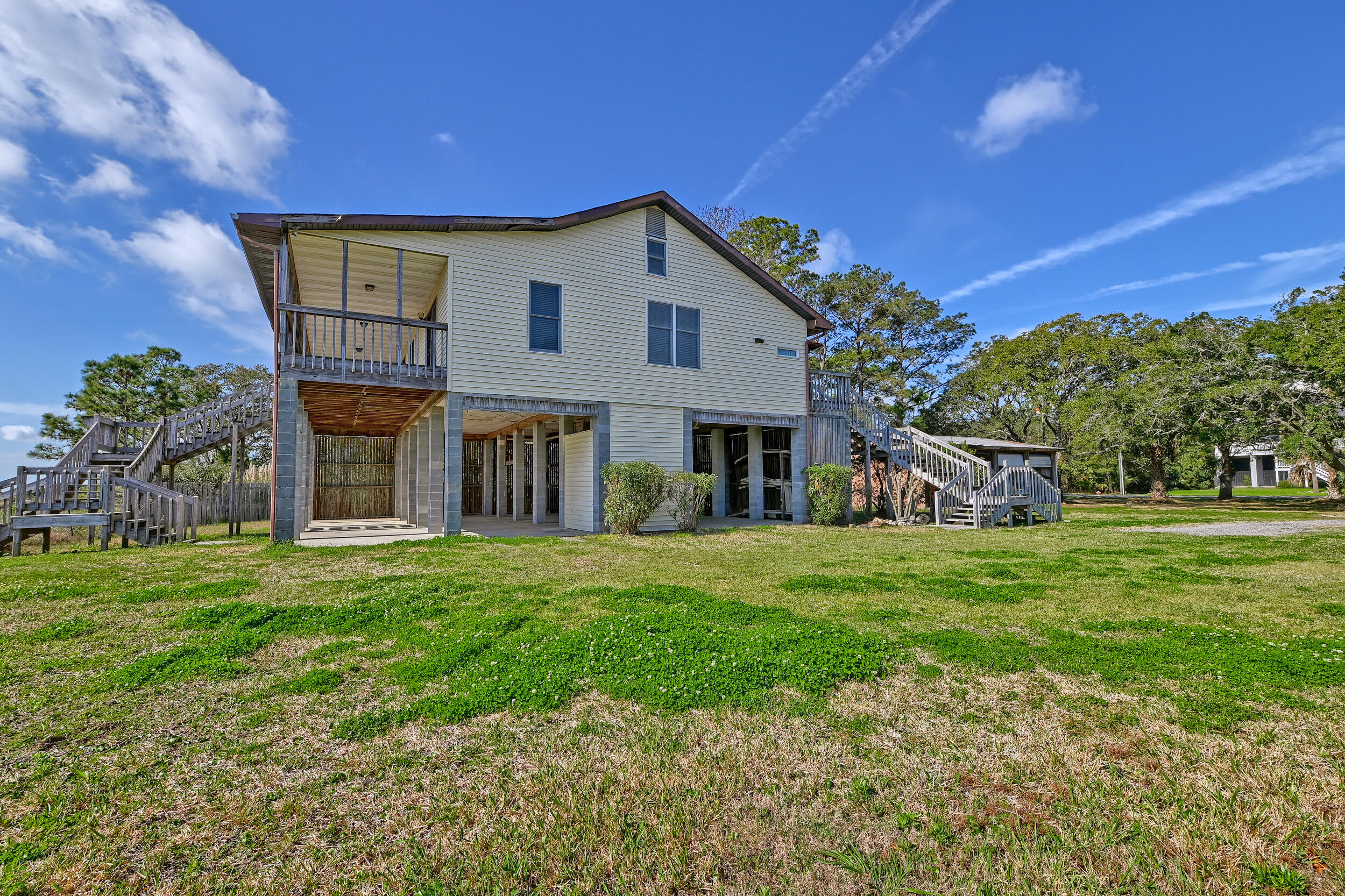 1538 Periwinkle Drive Mount Pleasant, SC 29466 - Photo 13 of 46 1538 Periwinkle Dr-42