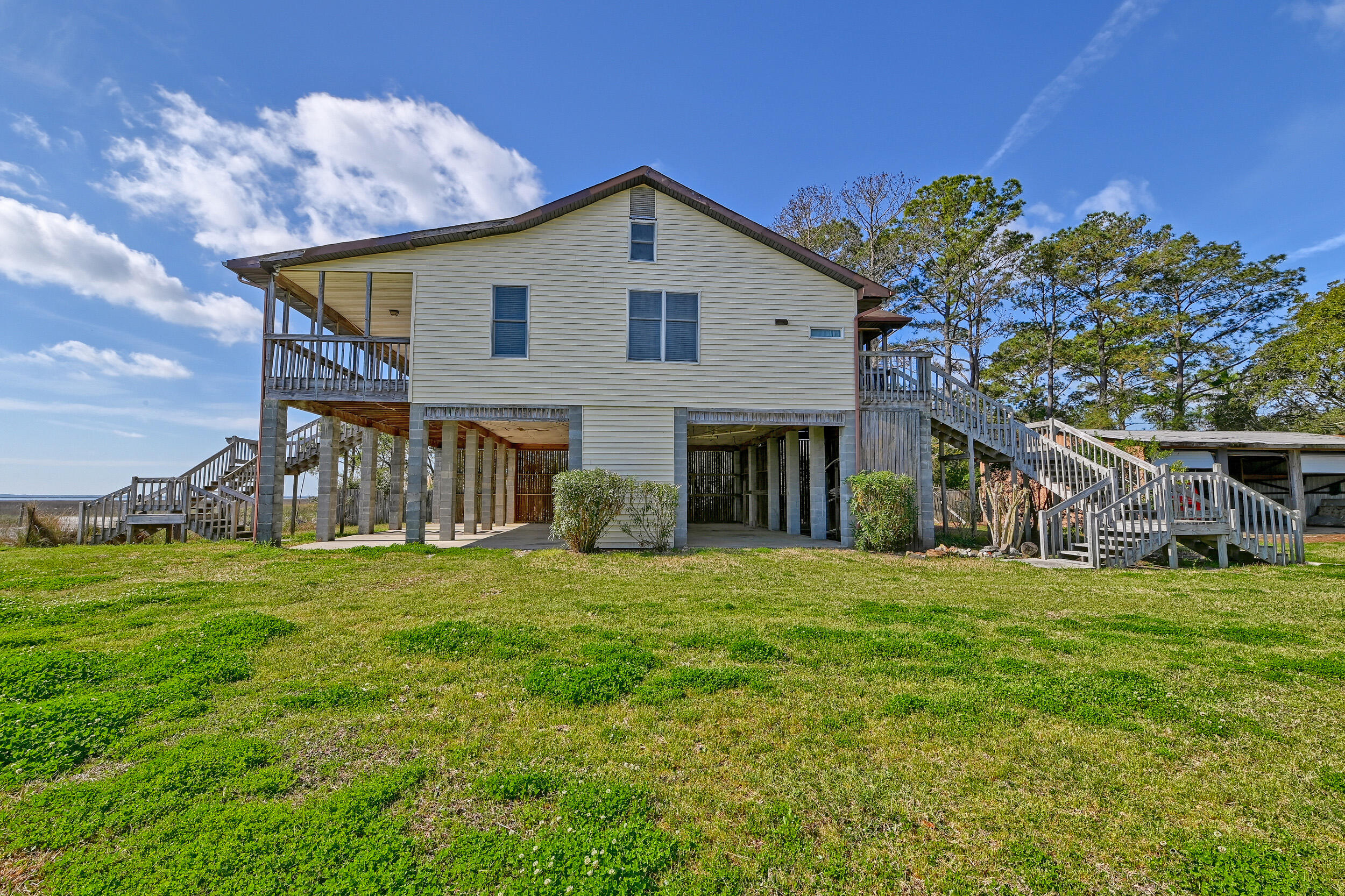 1538 Periwinkle Drive Mount Pleasant, SC 29466 - Photo 14 of 46 1538 Periwinkle Dr-43