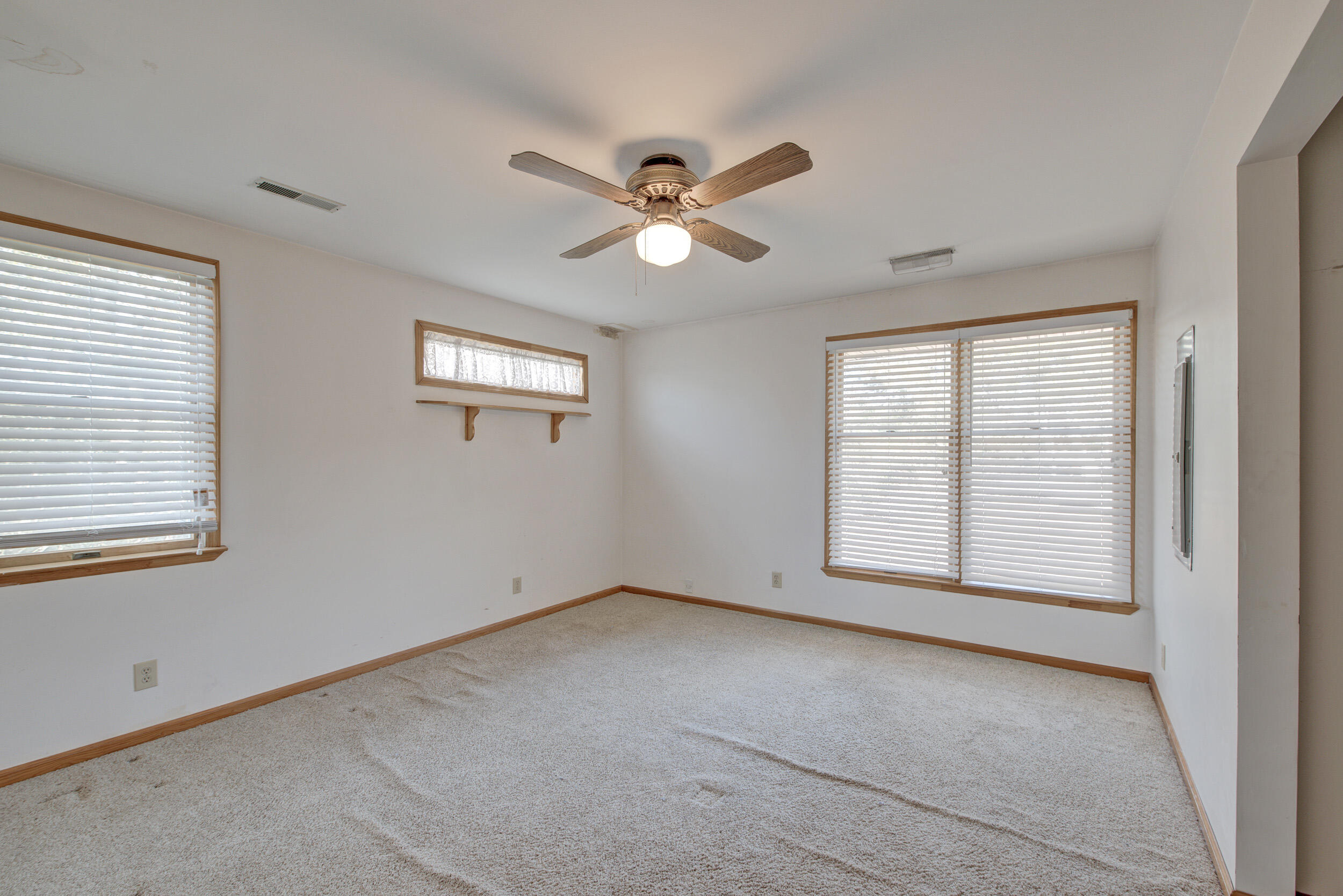 1538 Periwinkle Drive Mount Pleasant, SC 29466 - Photo 34 of 46 1538 Periwinkle Dr-14