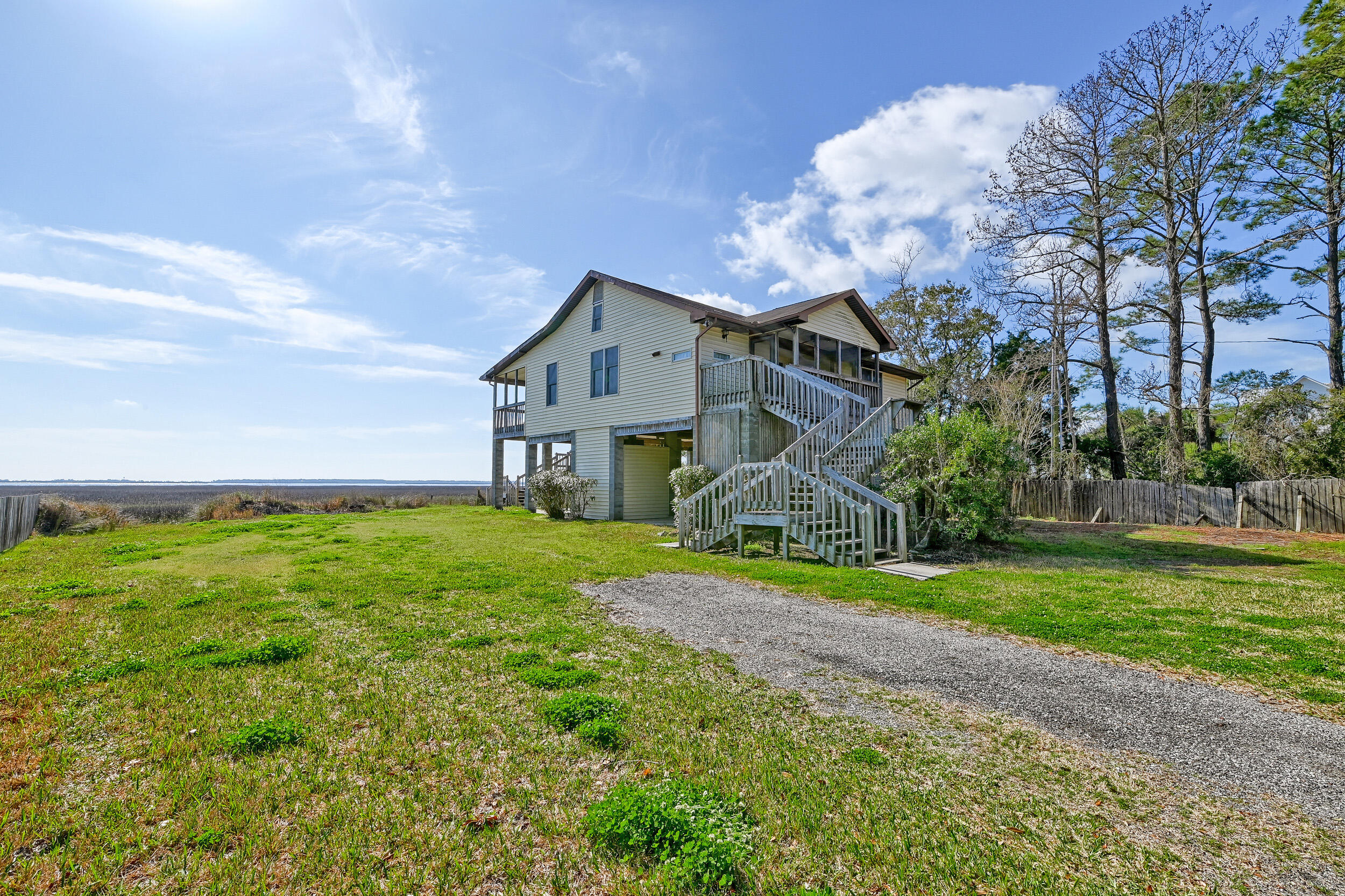 1538 Periwinkle Drive Mount Pleasant, SC 29466 - Photo 10 of 46 1538 Periwinkle Dr-44