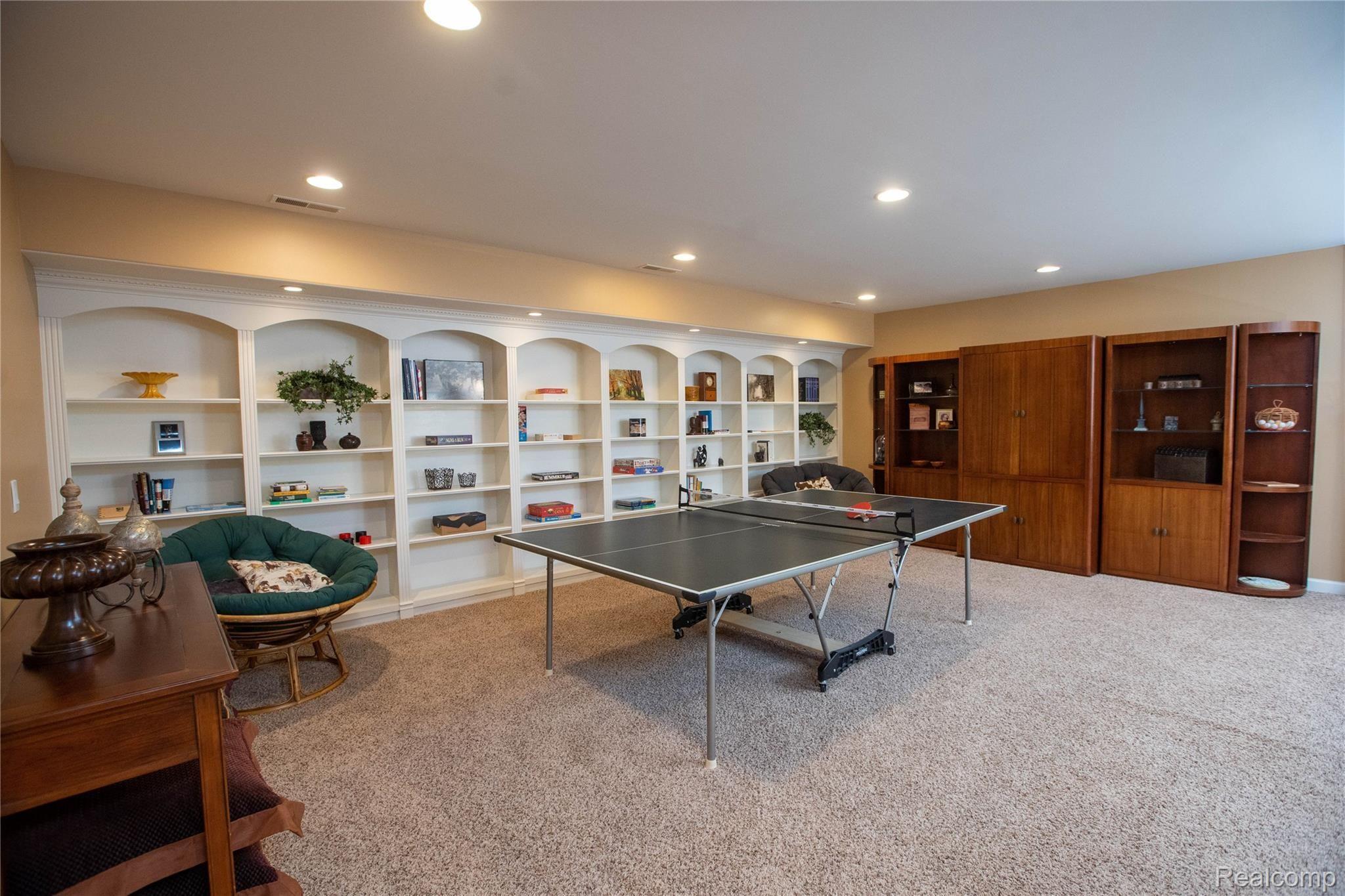 2828 Brighton Road Howell, MI 48843 - Photo 44 of 63 RE - 2828 Brighton Rd - Howell-101.jpg