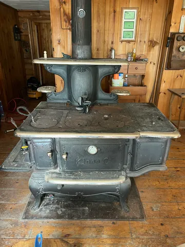 $420,000 | 45 Dickson Road, New Portland, ME 04961