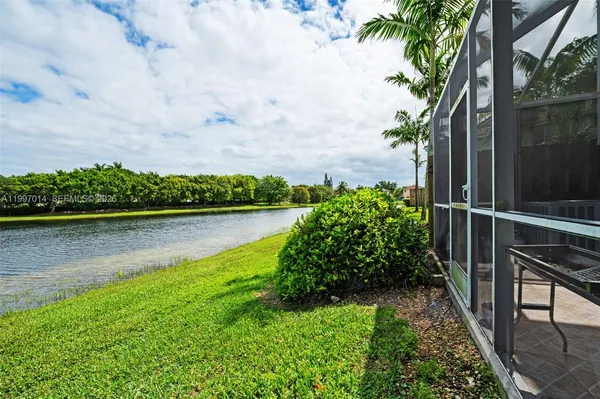 $3,900 | 3676 San Simeon Circle, Weston, FL 33331