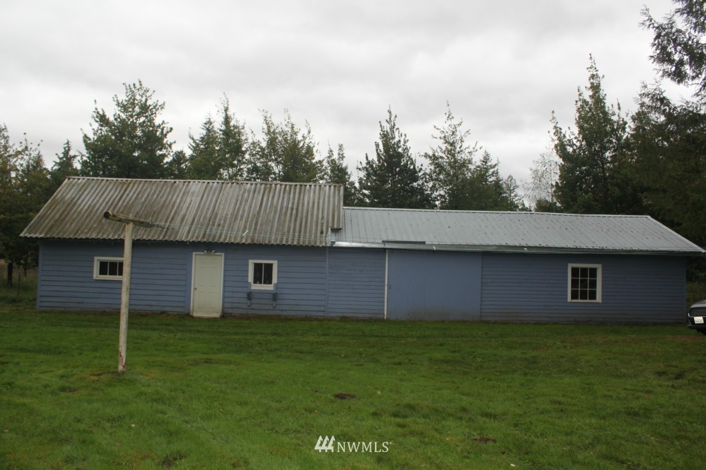 1936 East Pole Road Everson, WA 98247 - Photo 18 of 22 Gallery Image 18