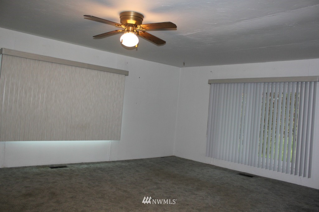 1936 East Pole Road Everson, WA 98247 - Photo 6 of 22 Gallery Image 6
