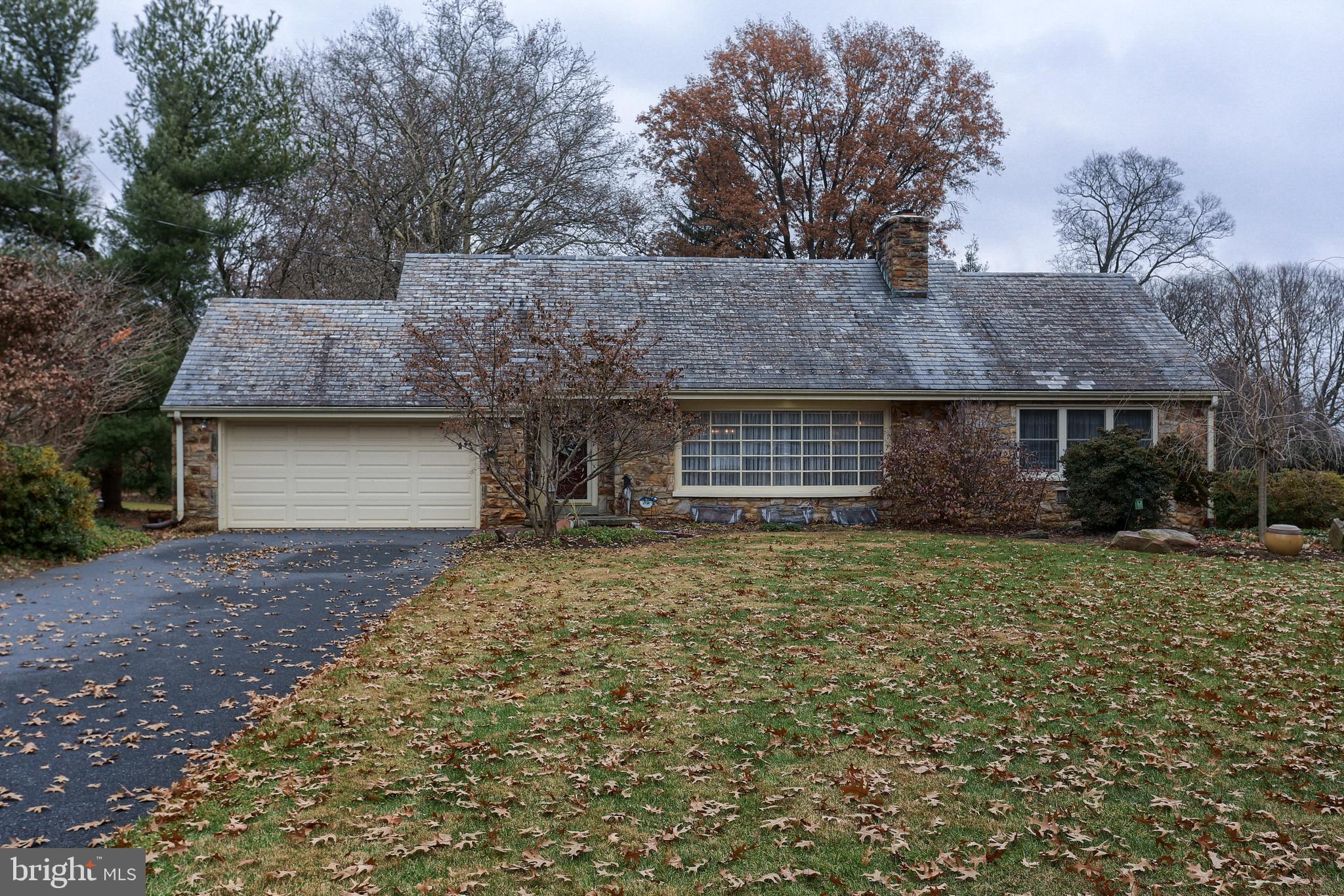 15 Ridgewood Road Lancaster, PA 17603 - Photo 2 of 38 Gallery Image 2