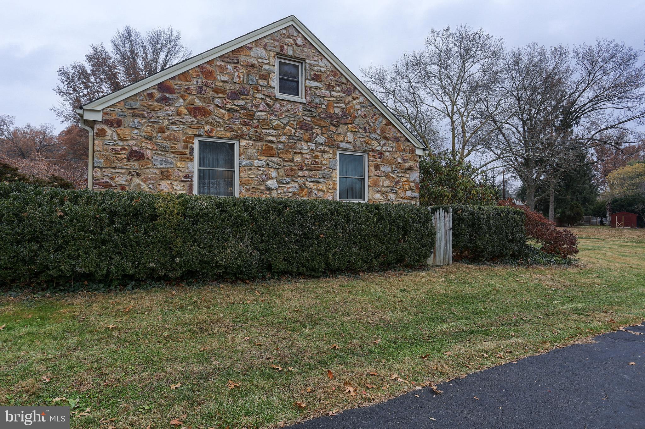 15 Ridgewood Road Lancaster, PA 17603 - Photo 5 of 38 Gallery Image 5